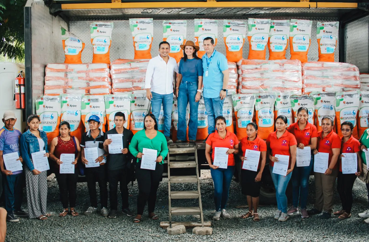 Semillas de arroz y maíz llegan a agricultores de Valle de la Virgen
