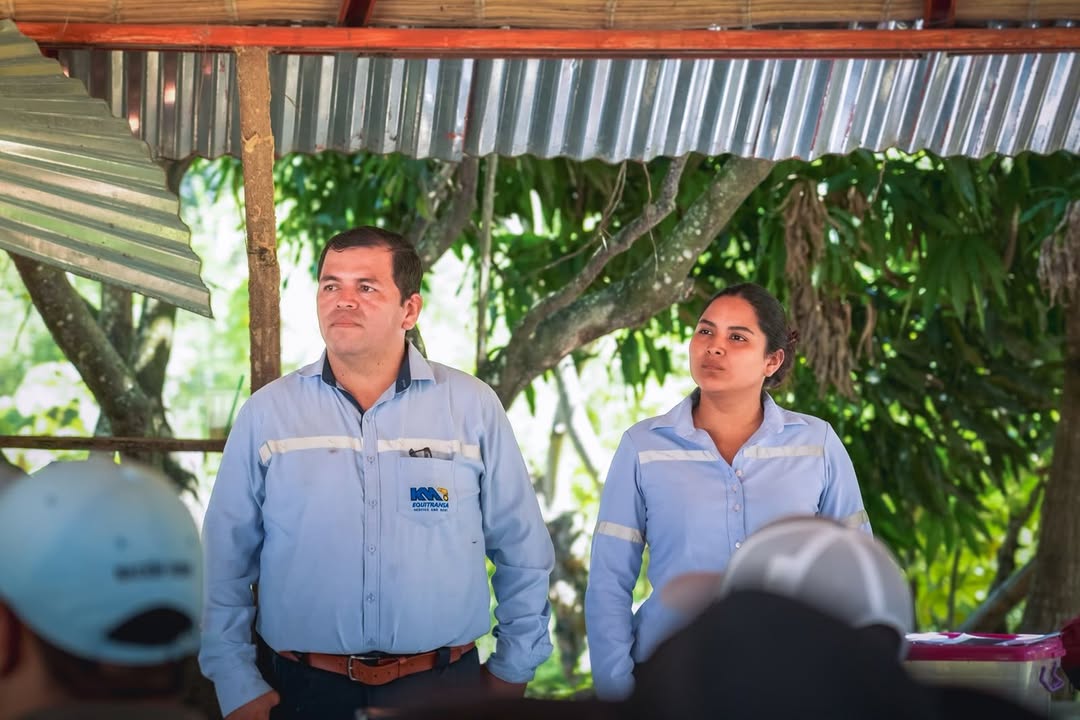 Vecinos de Valle de la Virgen conocen los detalles del bacheo provincial