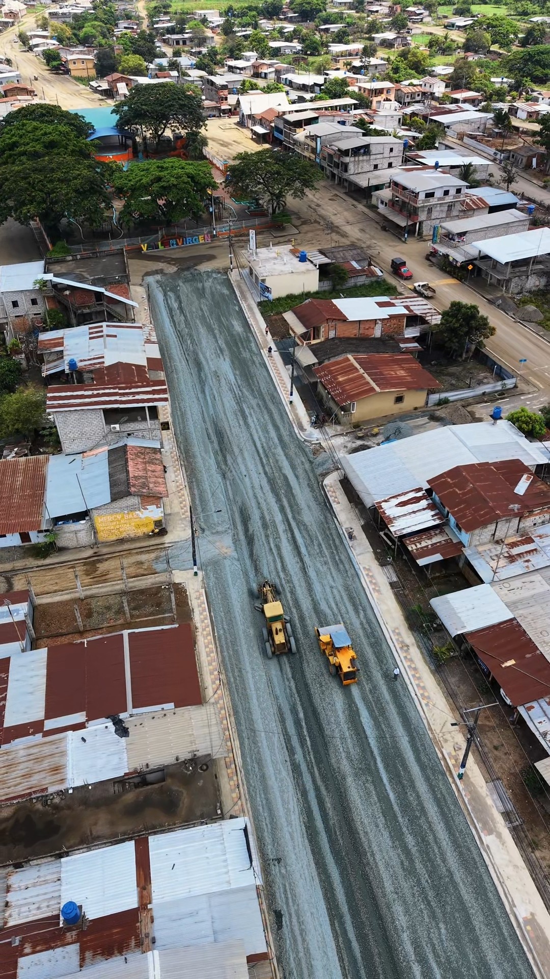 Avenida 19 de Diciembre avanza al 90% y pronto tendrá asfalto en Valle de la Virgen