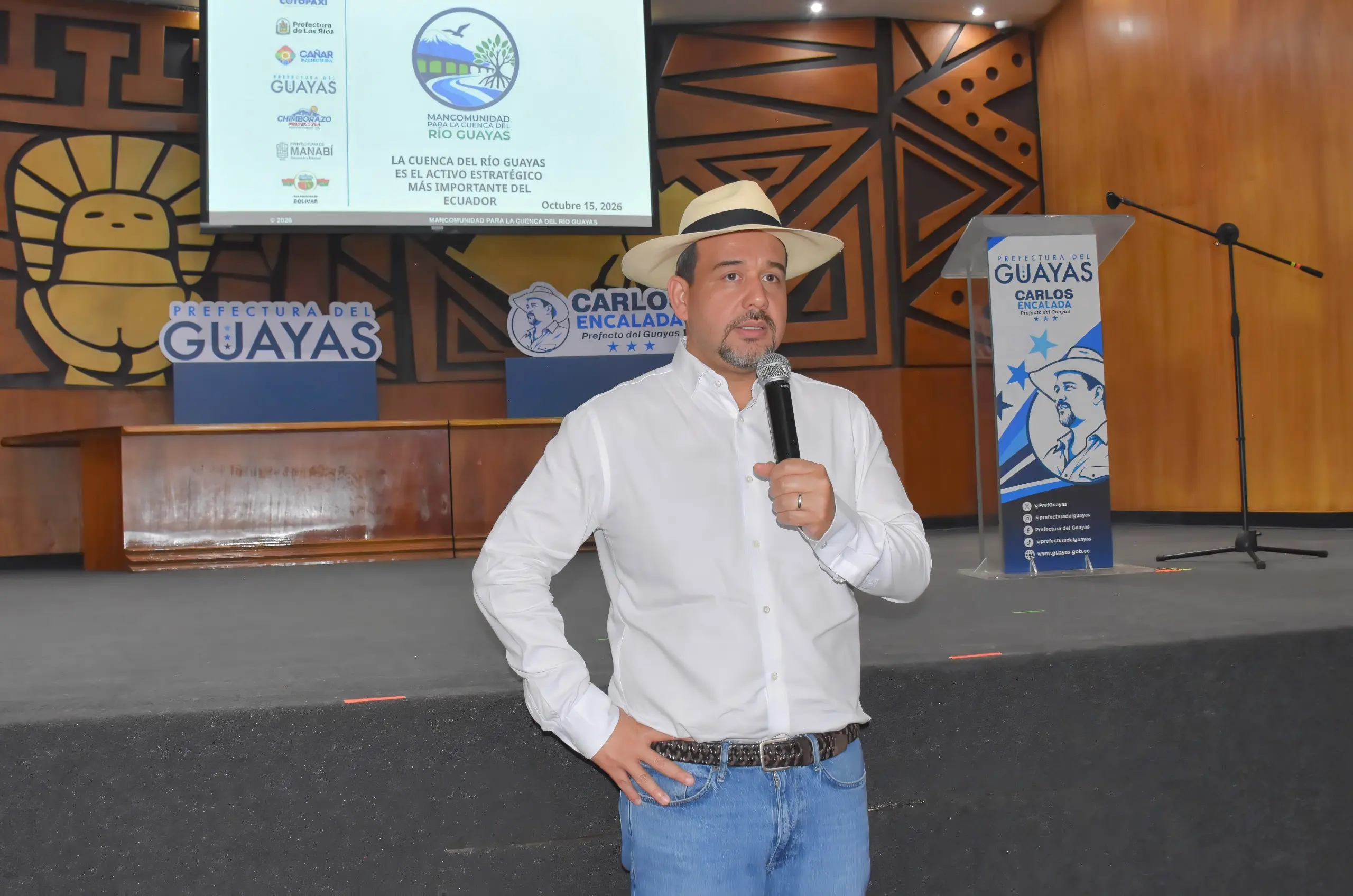 Prefectura del Guayas impulsa taller para financiar proyectos de la cuenca del río