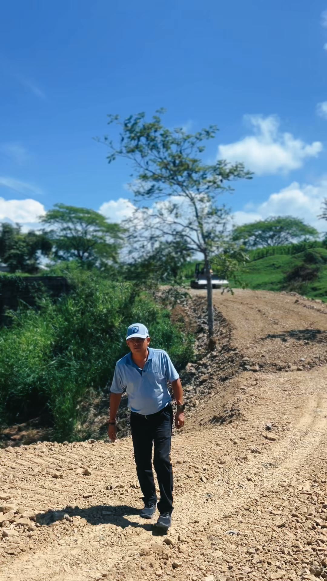 Avanza la rehabilitación vial en Valle de la Virgen con apoyo de la Prefectura del Guayas